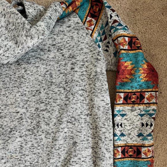 Gray & Aztec Print *Hallelujah* Hoodie | Heather Gray | Kangaroo Pocket | Size L - Picture 10 of 11